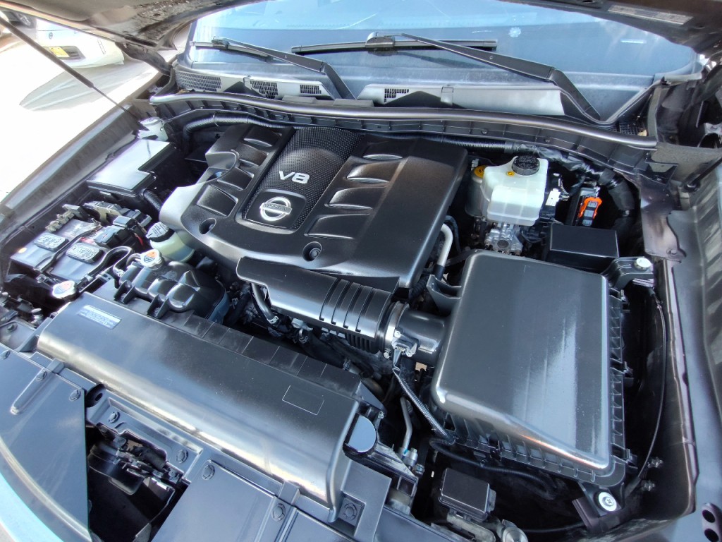 2018 Nissan Armada Image 12