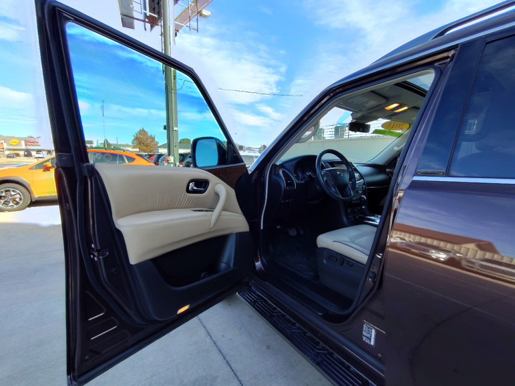 2018 Nissan Armada Image 13