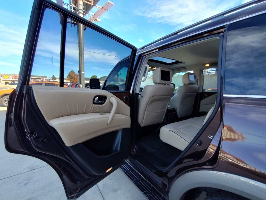 2018 Nissan Armada Image 36