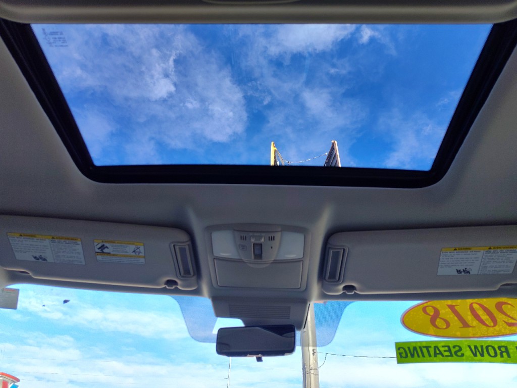 2018 Nissan Armada Image 41