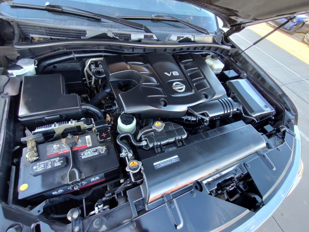 2018 Nissan Armada Image 60