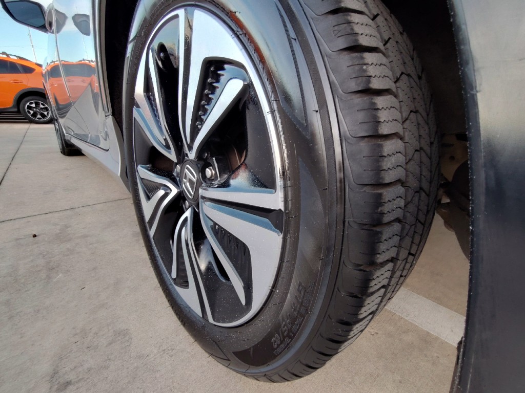 2018 Honda Civic Image 11