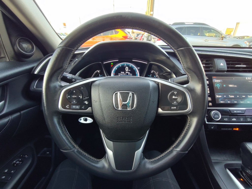 2018 Honda Civic Image 17
