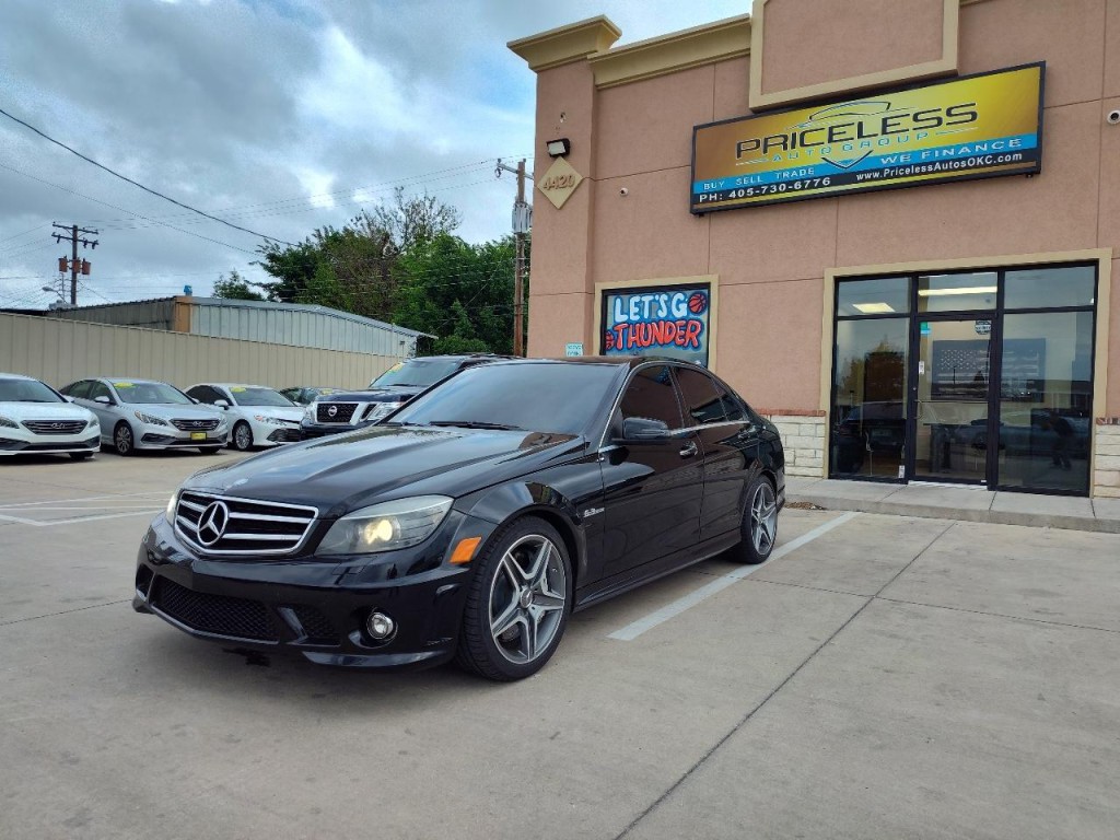 2010 Mercedes-Benz C-Class Image 8