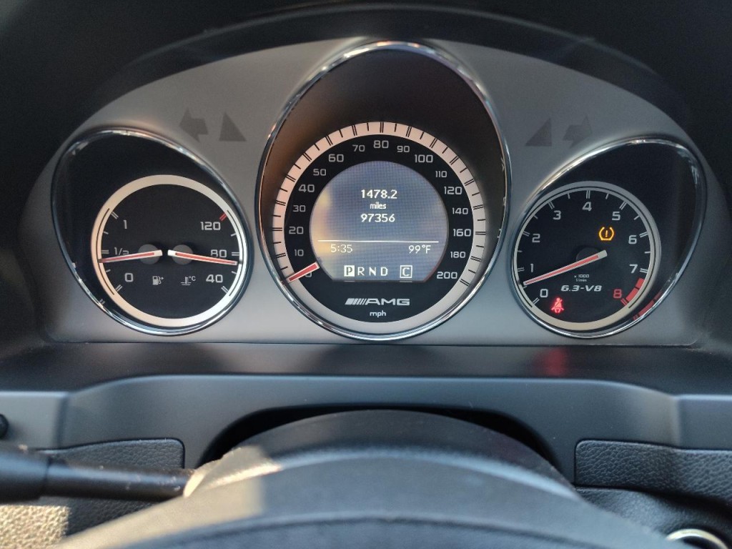 2010 Mercedes-Benz C-Class Image 19