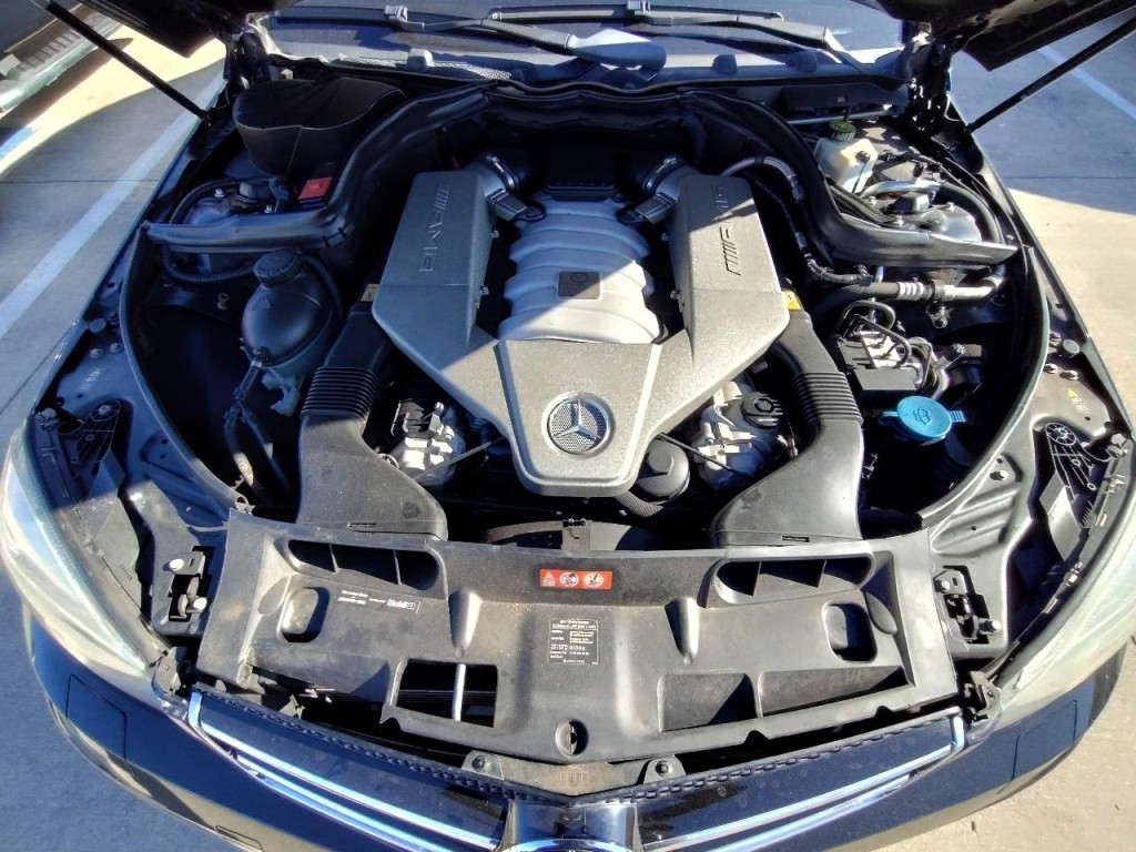 2010 Mercedes-Benz C-Class Image 51