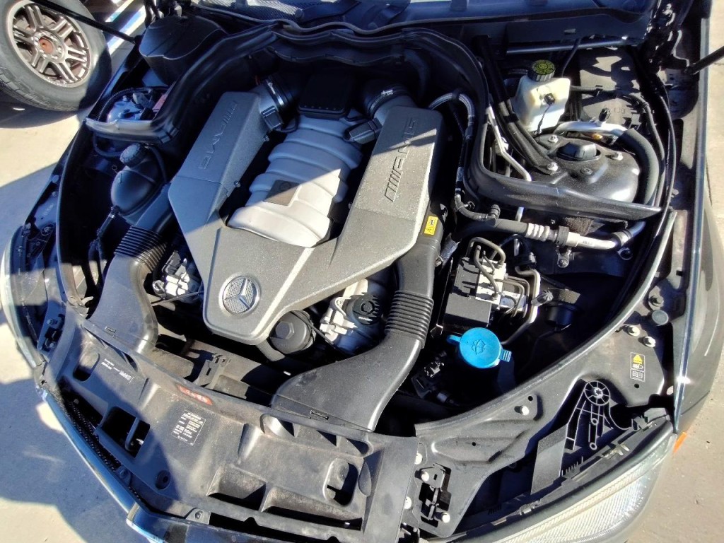 2010 Mercedes-Benz C-Class Image 53