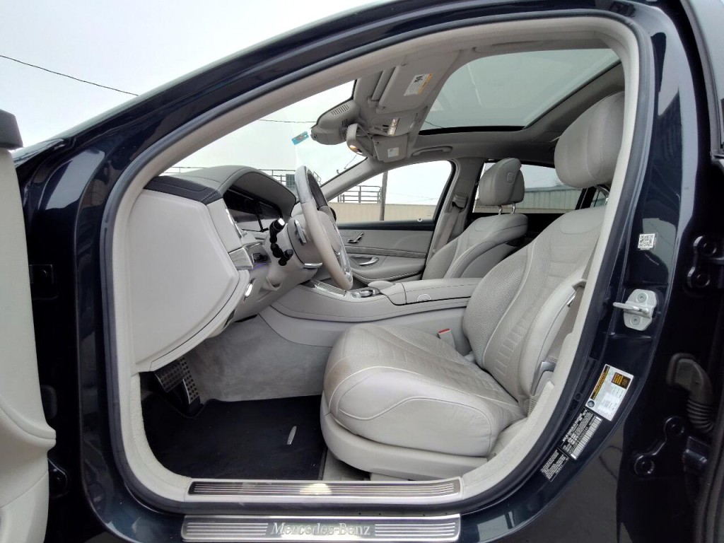 2014 Mercedes-Benz S-Class Image 14