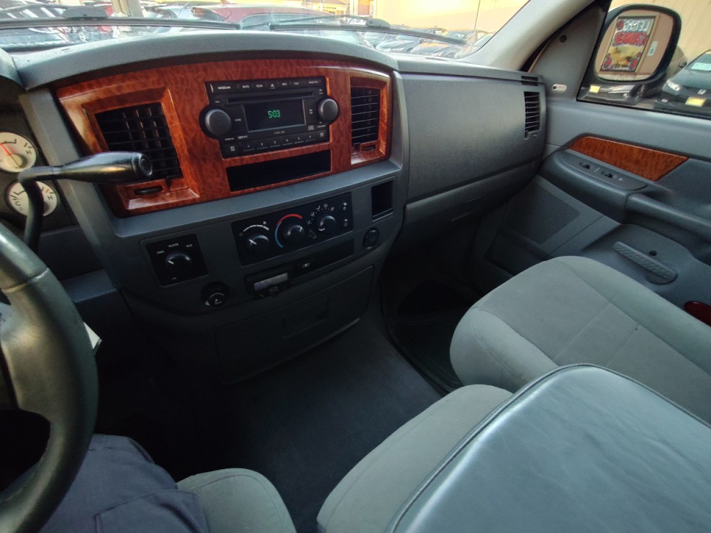 2006 Dodge Ram 1500 Image 19