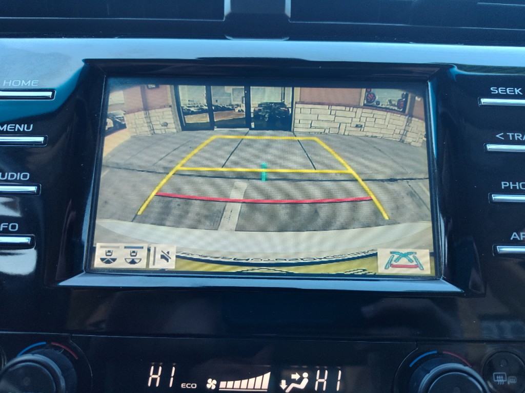 2018 Toyota Camry Image 22