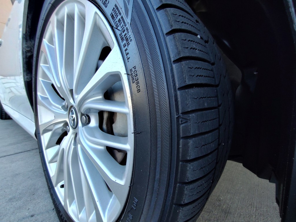 2018 Toyota Camry Image 48