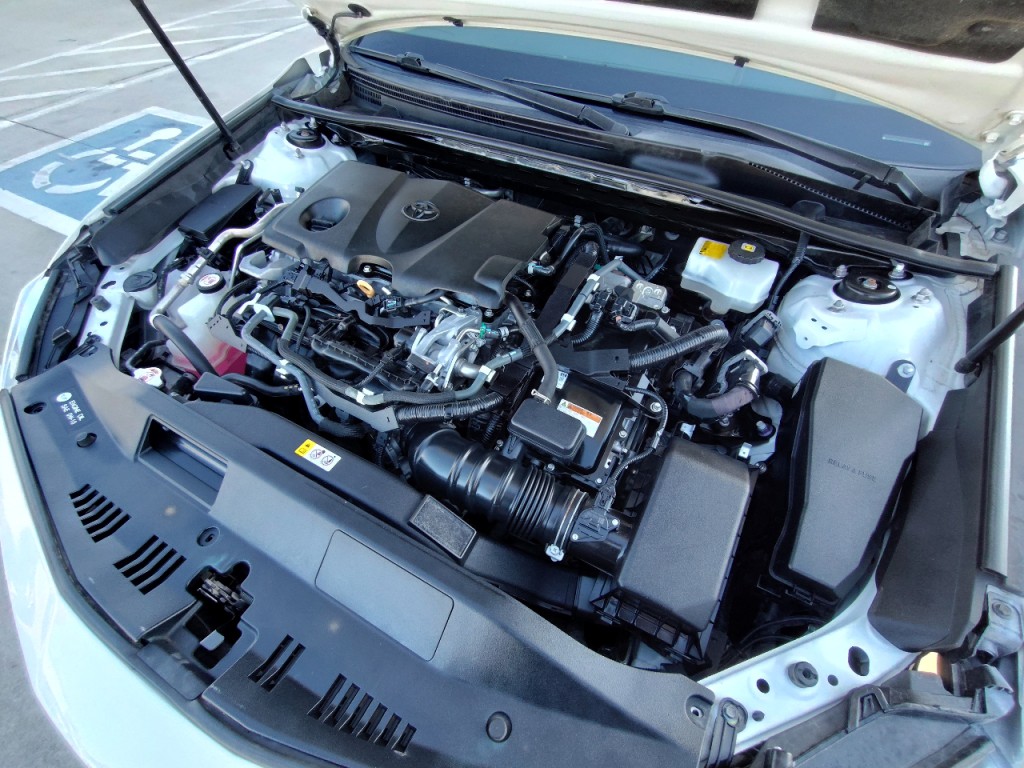 2018 Toyota Camry Image 50