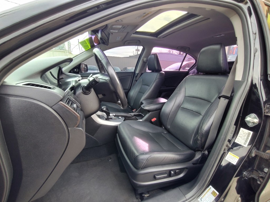 2014 Honda Accord Image 16