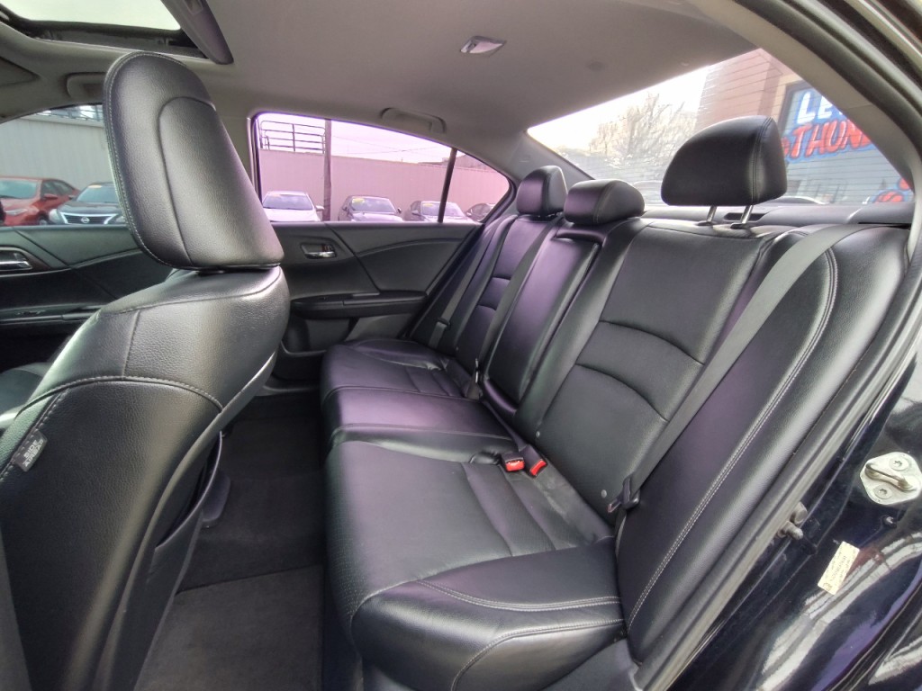 2014 Honda Accord Image 30
