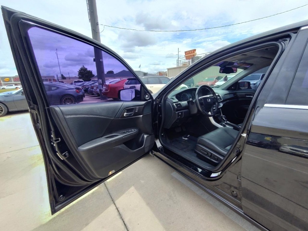 2014 Honda Accord Image 13