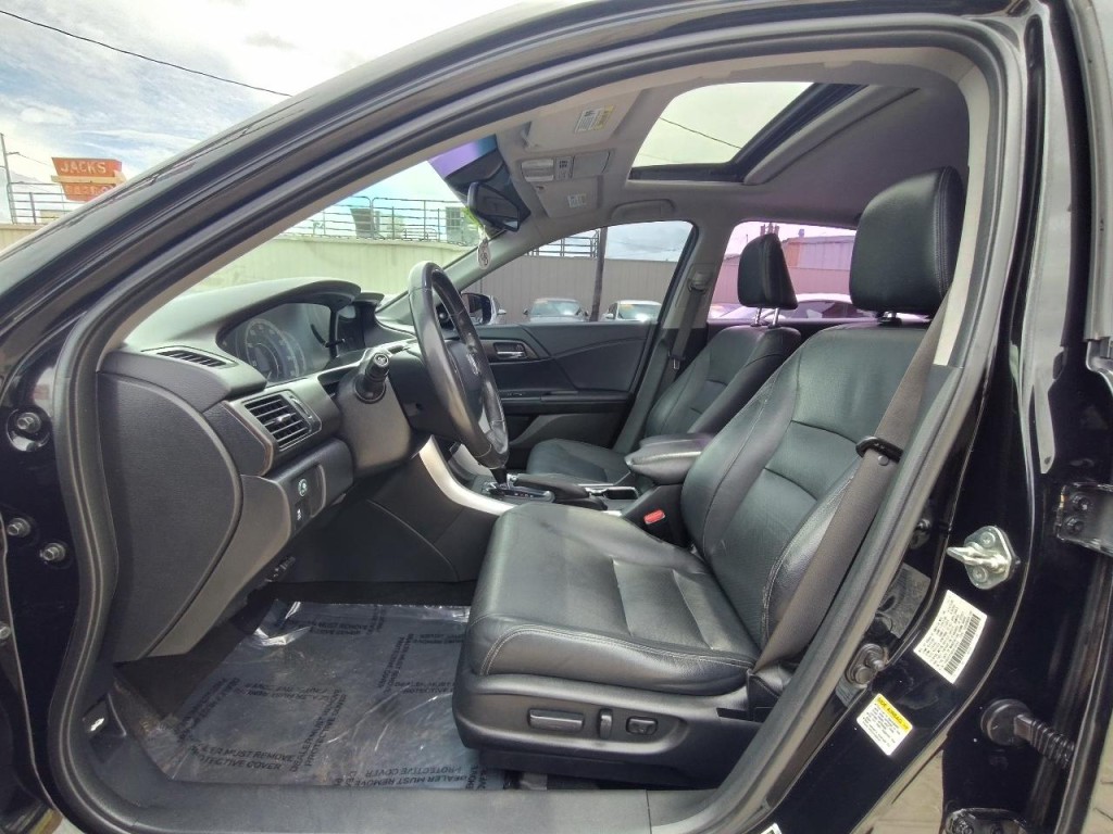 2014 Honda Accord Image 14