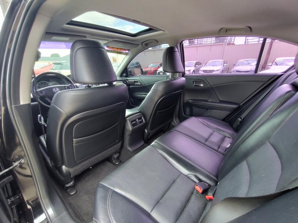 2014 Honda Accord Image 32
