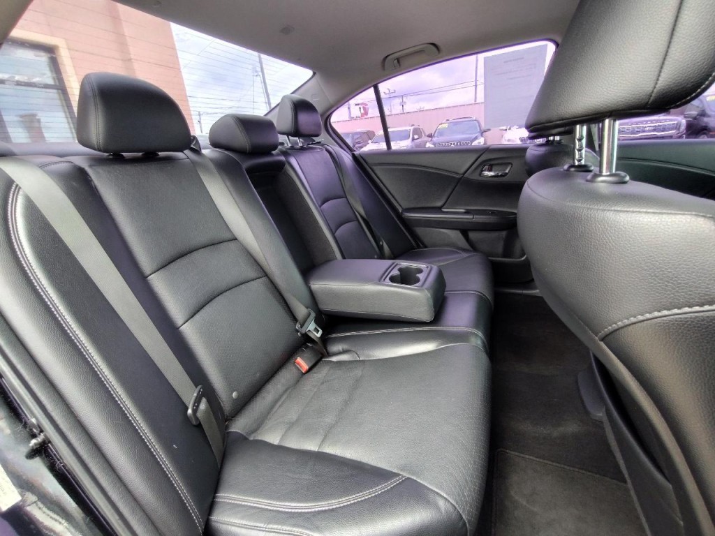 2014 Honda Accord Image 40