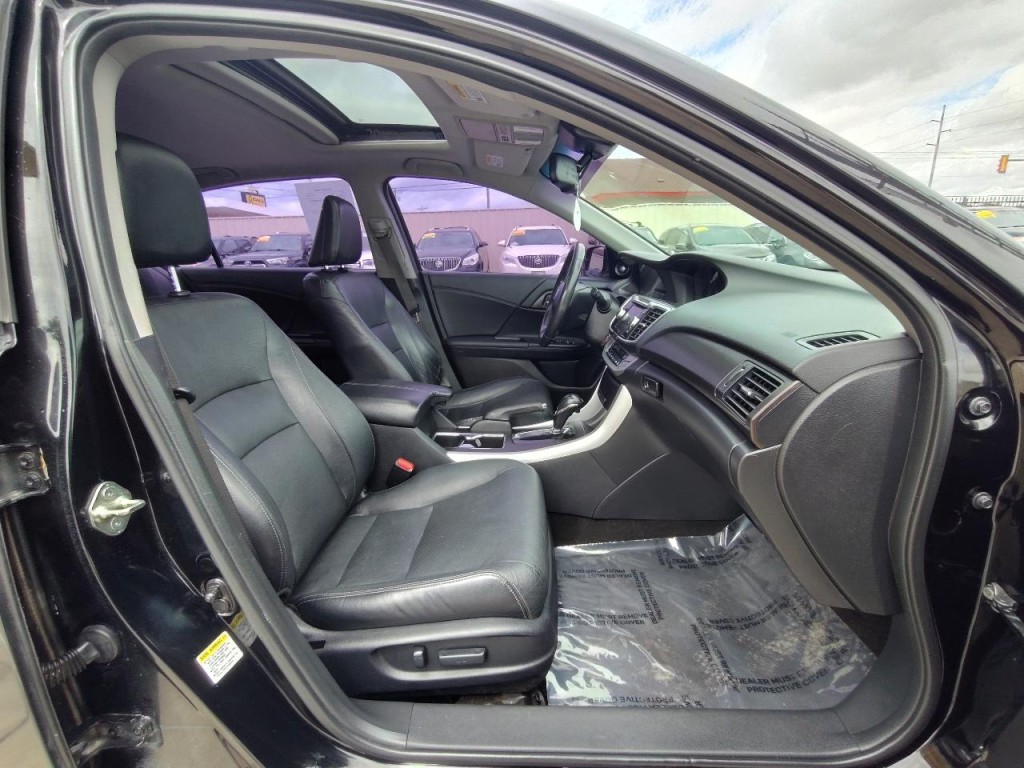 2014 Honda Accord Image 43