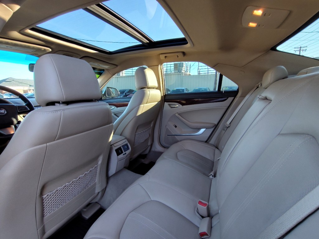 2011 Cadillac CTS Image 28