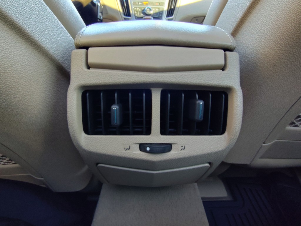 2011 Cadillac CTS Image 29