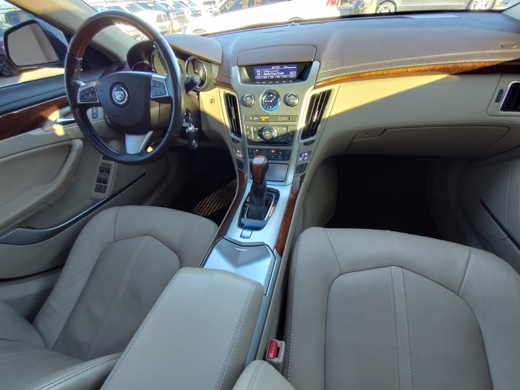 2011 Cadillac CTS Image 34