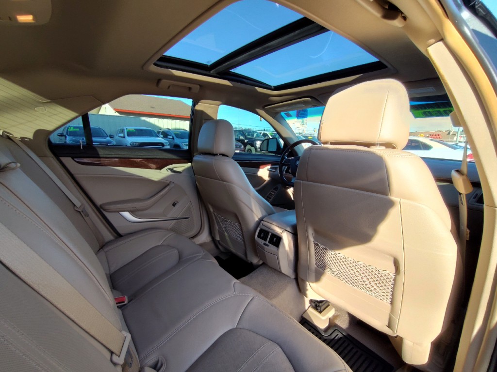 2011 Cadillac CTS Image 38