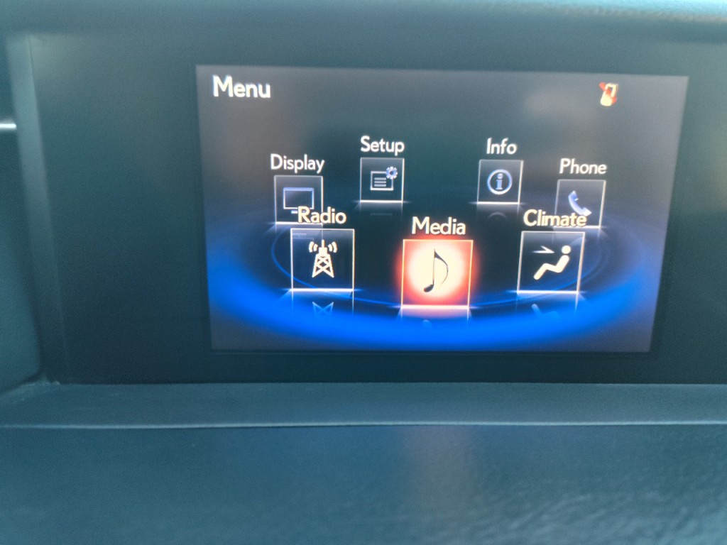 2015 Lexus IS Image 27