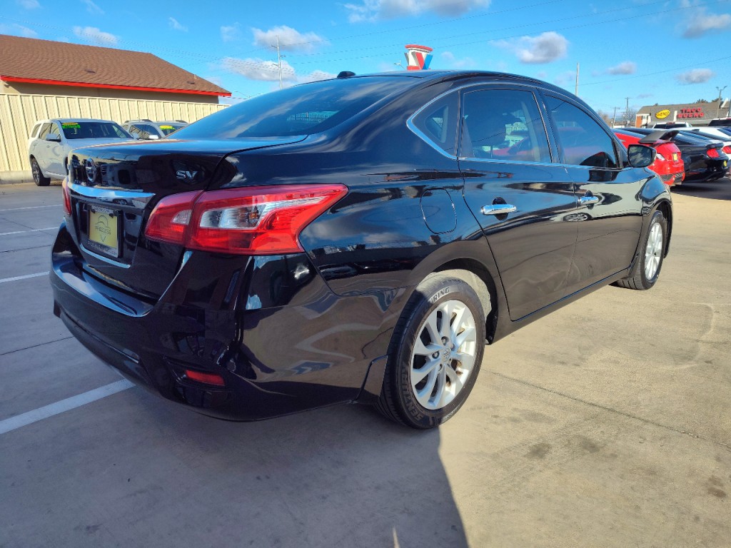 2019 Nissan Sentra Image 4