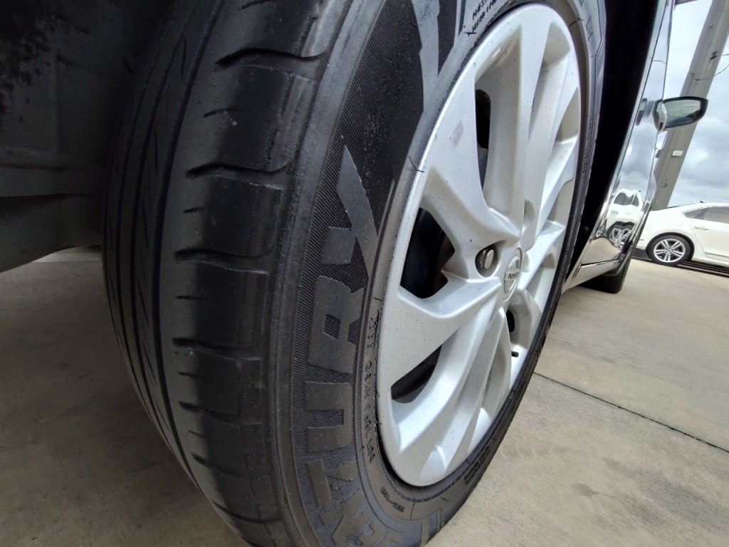 2019 Nissan Sentra Image 11