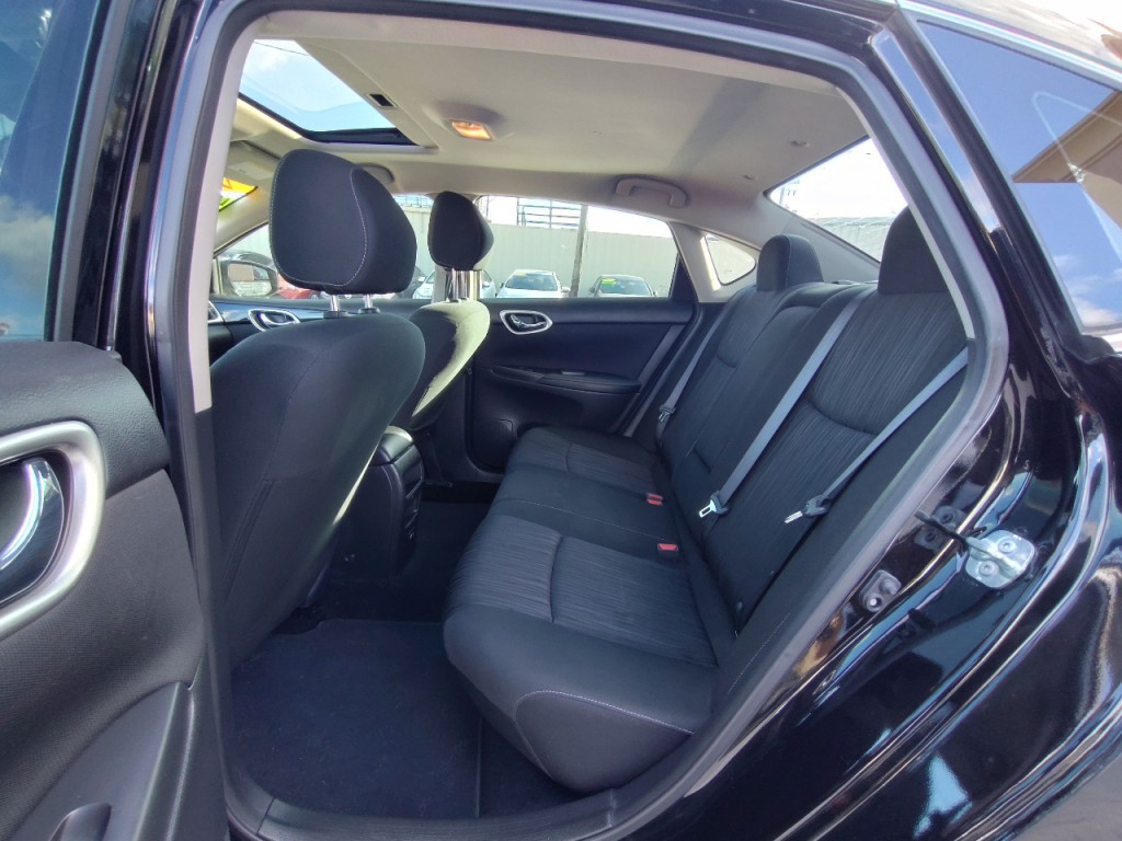 2019 Nissan Sentra Image 28