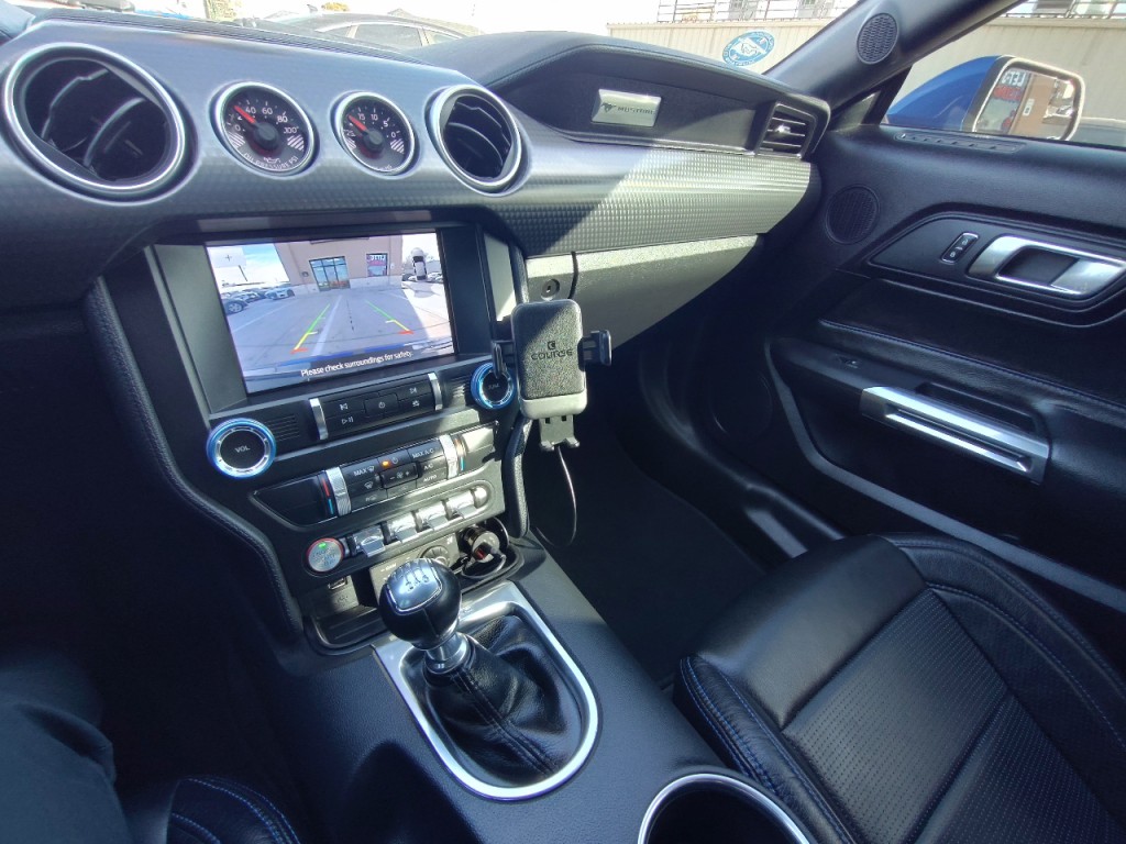 2019 Ford Mustang Image 16