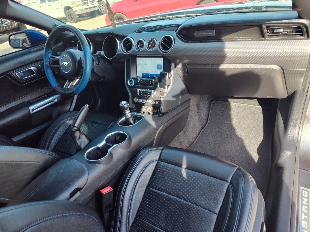 2019 Ford Mustang Image 31