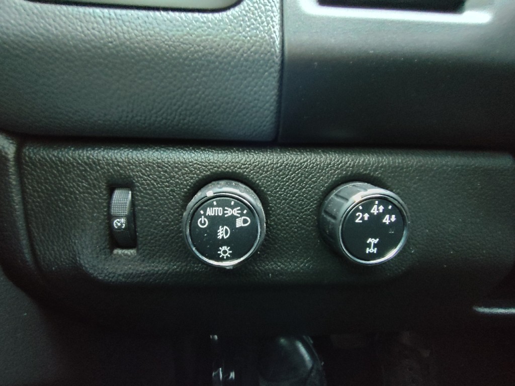 2016 Chevrolet Colorado Image 24