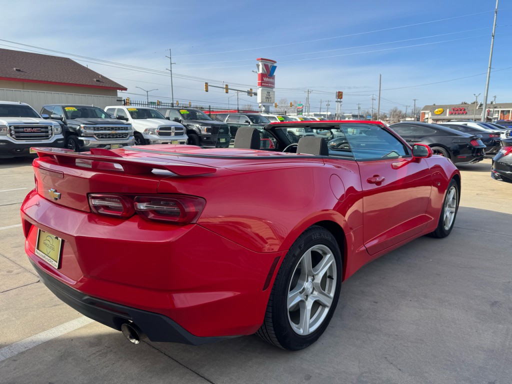 2020 Chevrolet Camaro Image 4