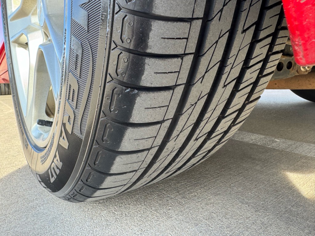 2020 Chevrolet Camaro Image 13