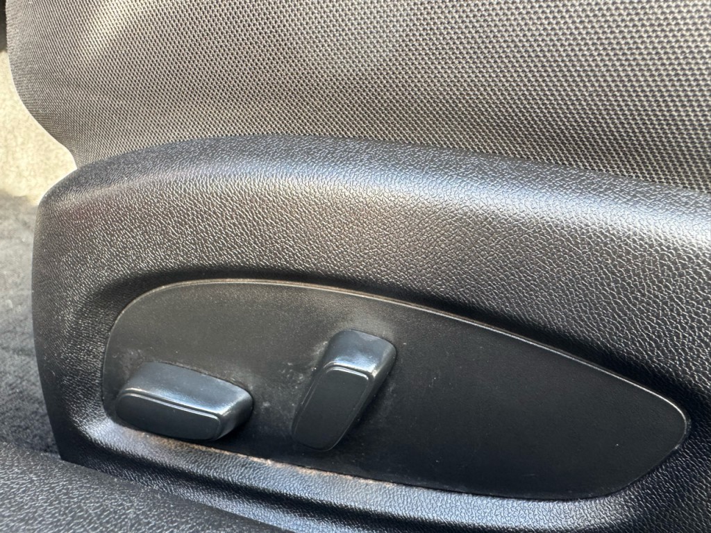 2020 Chevrolet Camaro Image 19