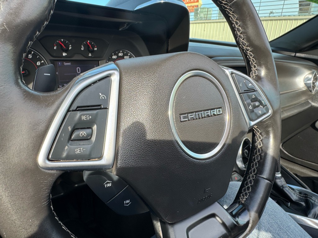 2020 Chevrolet Camaro Image 25
