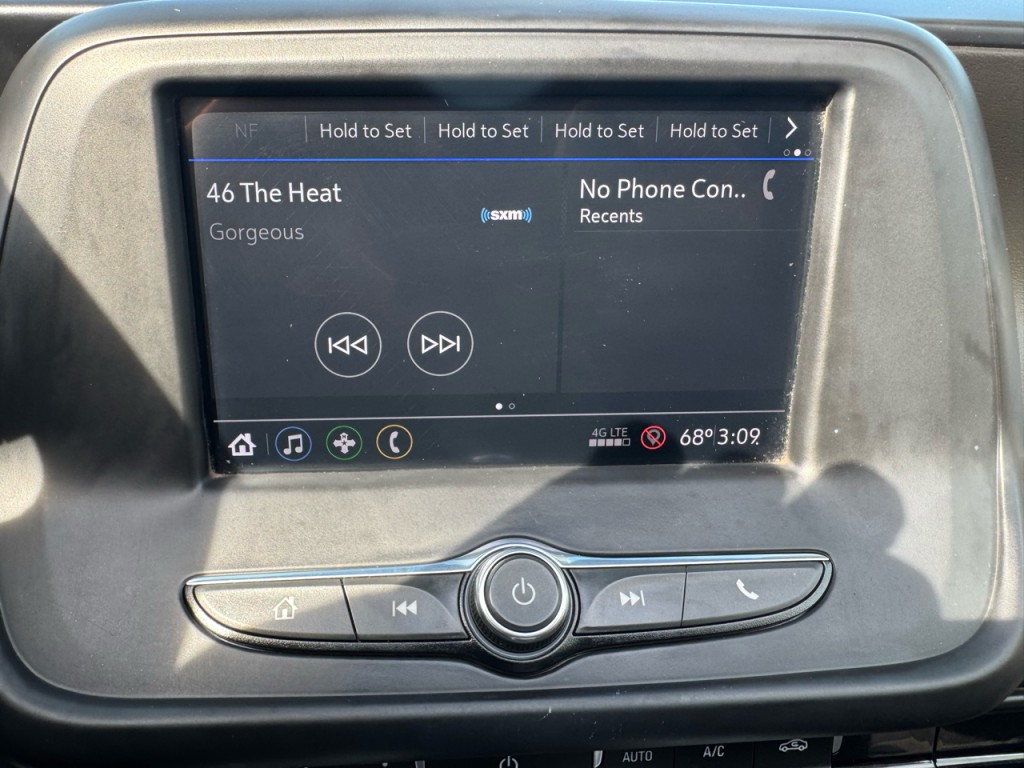 2020 Chevrolet Camaro Image 30