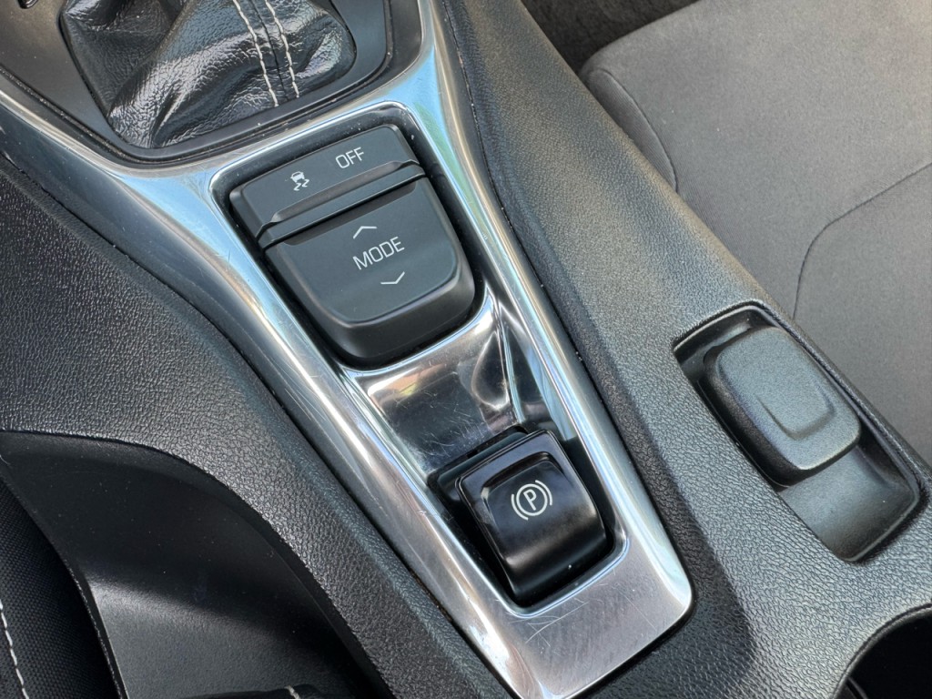 2020 Chevrolet Camaro Image 34