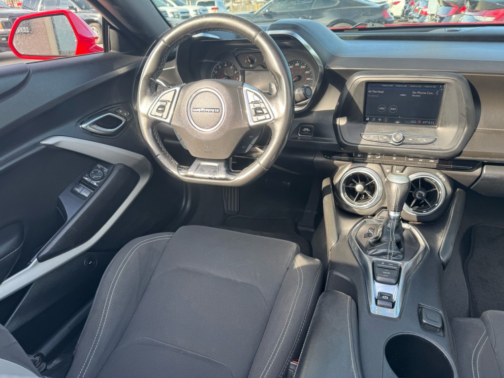 2020 Chevrolet Camaro Image 41