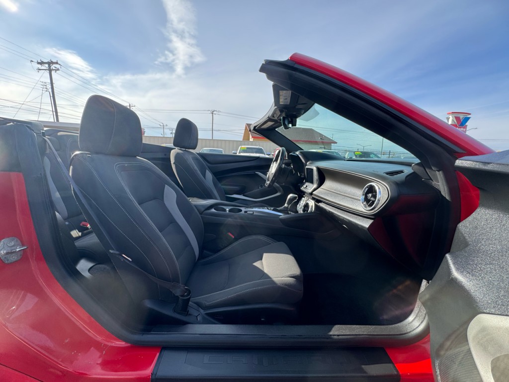 2020 Chevrolet Camaro Image 43