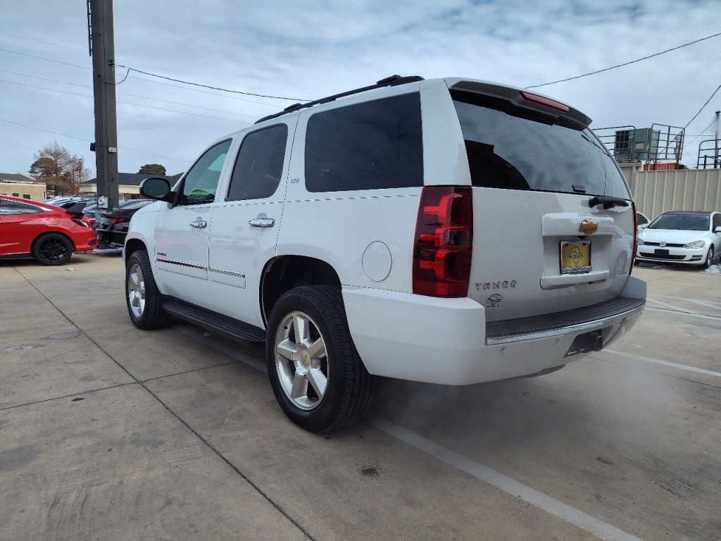 2012 Chevrolet Tahoe Image 6
