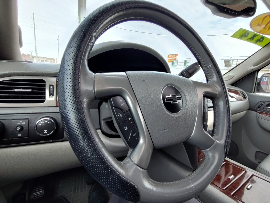 2012 Chevrolet Tahoe Image 20