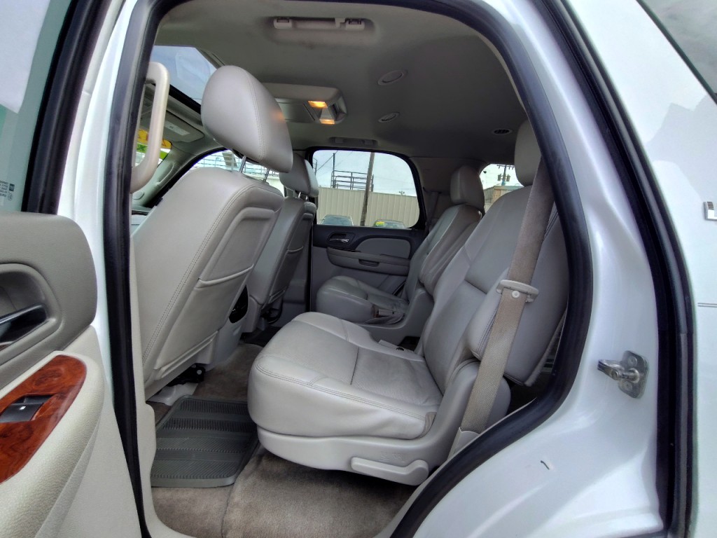 2012 Chevrolet Tahoe Image 30