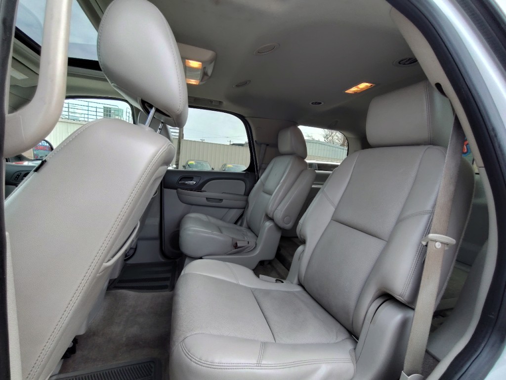 2012 Chevrolet Tahoe Image 31