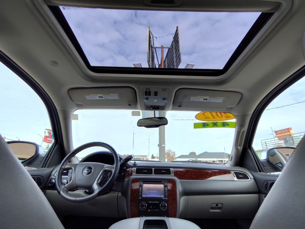 2012 Chevrolet Tahoe Image 33