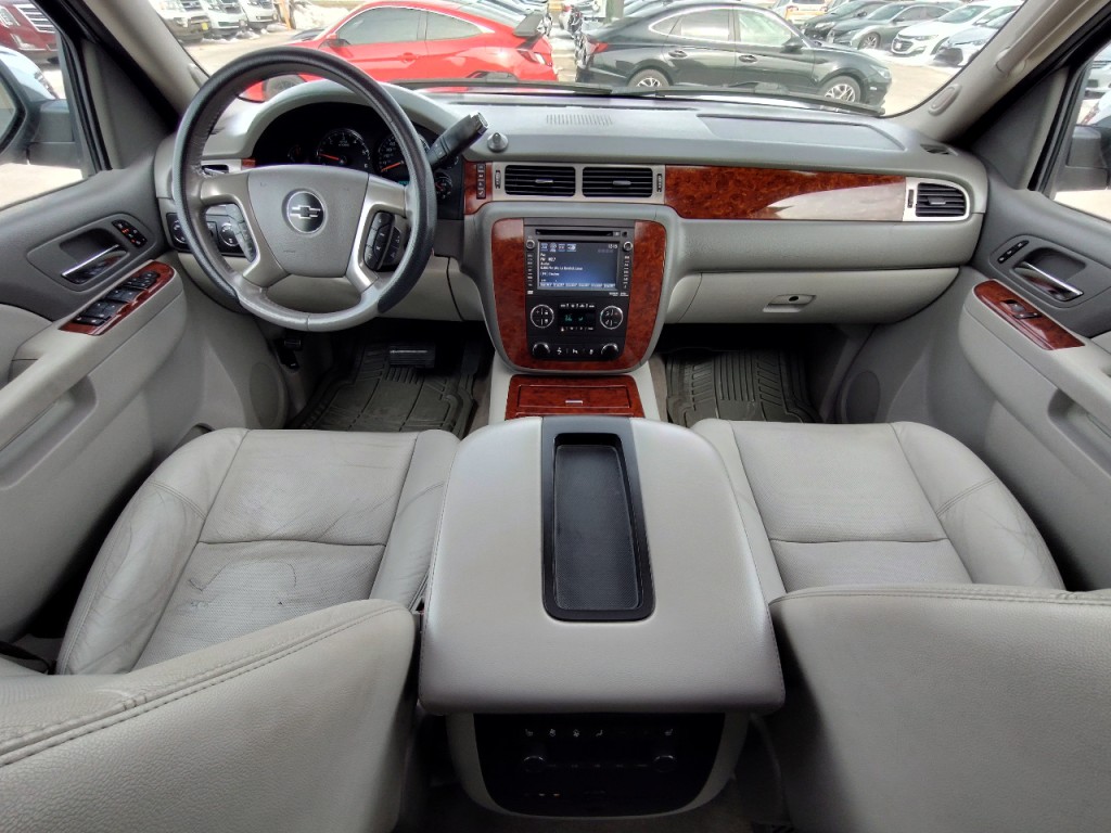 2012 Chevrolet Tahoe Image 36