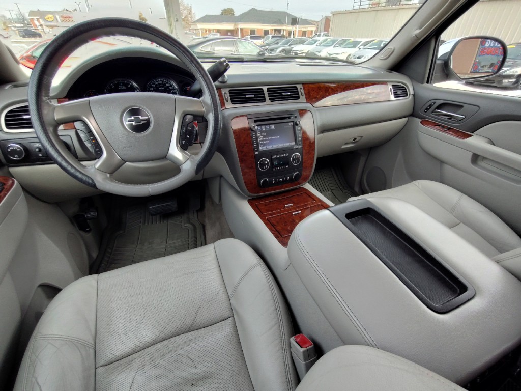 2012 Chevrolet Tahoe Image 37