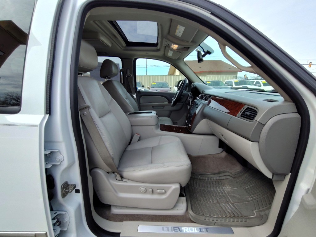 2012 Chevrolet Tahoe Image 44